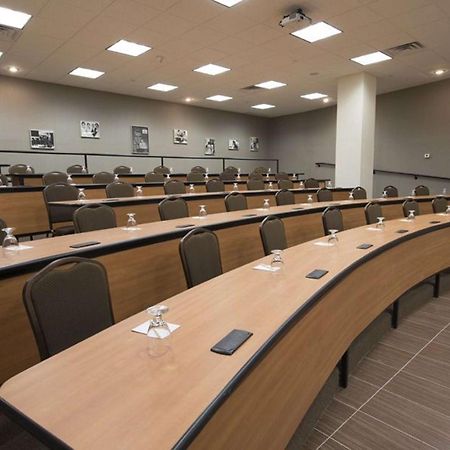 Doubletree By Hilton Binghamton Hotel Ngoại thất bức ảnh