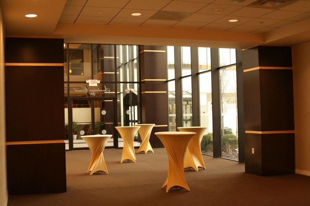 Doubletree By Hilton Binghamton Hotel Ngoại thất bức ảnh